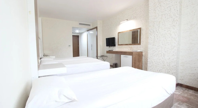 Трёхместный номер Standard Karaman Kent Otel