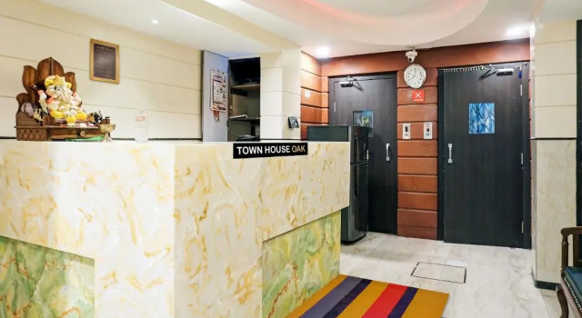 Townhouse OAK Gharonda Residency, Забронировать Отель Отели штата Махараштры 3 звезды, 3*