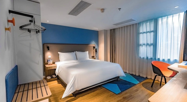 Двухместный номер Standard Holiday Inn Express Shantou City Center by IHG