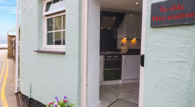 The Old Fire Station, Book Hotel Beaumaris Anglesey