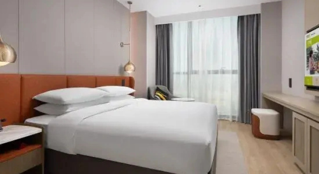Четырёхместный люкс Home2 Suite by Hilton Chengdu Huaizhou New Town