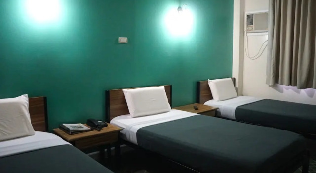 Трёхместный номер Premier с 3 комнатами My Hotel