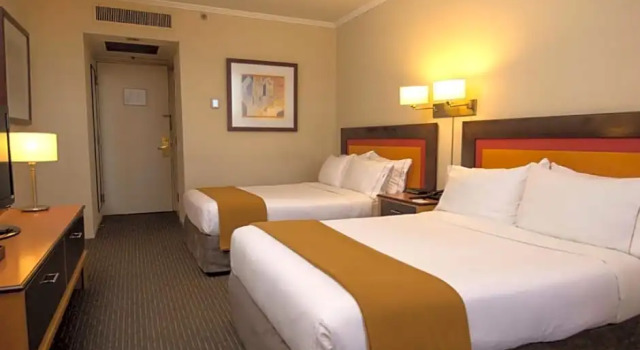 Номер Executive Holiday Inn Express Puerto Madero by IHG
