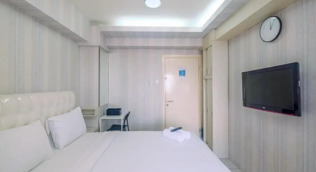 Lovely Studio Green Pramuka Apartment Near Shopping Center, Prenota Appartamento Cempaka Putih 