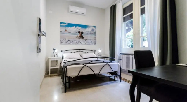 B&B Villa Ida Pescara Centro, Забронировать Отель «постель и завтрак» Пескара Побережье Абруццо, рядом с Железнодорожный вокзал Пескара
