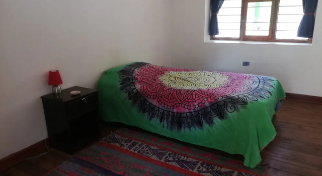 vrinda wasi 108, Book Bed and Breakfast Calca Sacred Valley