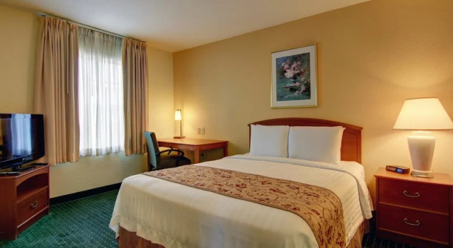 Towneplace Suites By Marriott Montgomery, Varaa Hotelli Montgomery Alabama