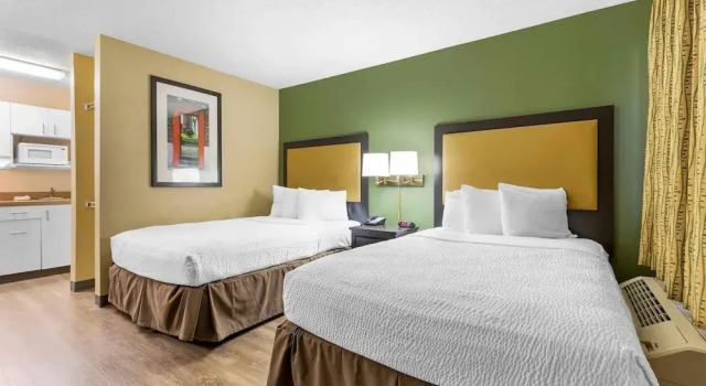 Четырёхместная студия с балконом Extended Stay America Suites - Columbia - West - Interstate 126