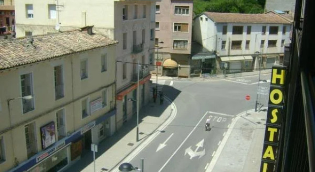 Hotel Pirineos Ainsa, Book Hotel Hotels in Aragon with Parking, Parking
