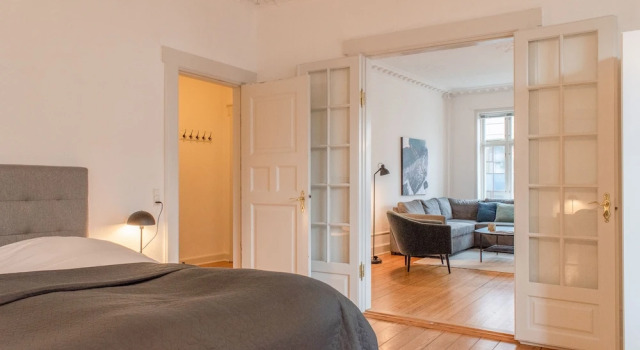 Sanders Boulevard - Smart 3-bdr Apt By the Canal, Buchen Sie Ferienwohnung Aarhus 