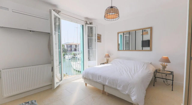 Attractive Holiday Home in Port Grimaud With Jetty