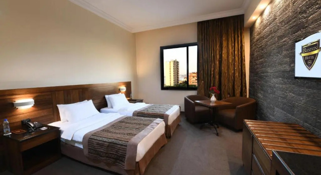 Номер Deluxe Reston Hotel