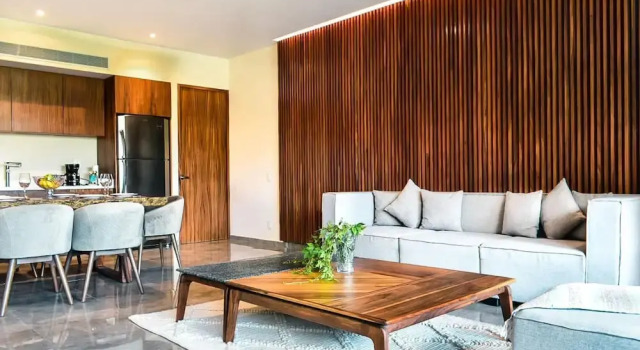 Outdoor Adventures for Every Season Luxury 2 Bedroom Condo With Private Balcony Pool View, Prenota Hotel Hotel a Quintana Roo con parcheggio, Parcheggio