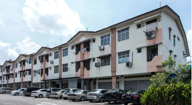 OYO 270 Home Stay Link Inn, Varaa Hotelli Hotellit Johor pysäköinnillä, Pysäköinti