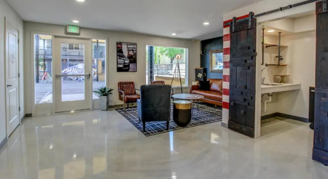 Americana Modern Hotel, Prenota Hotel Hotel 3 stelle a Redding, 3*