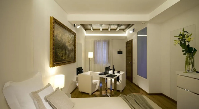 Gigli d'Oro Suite