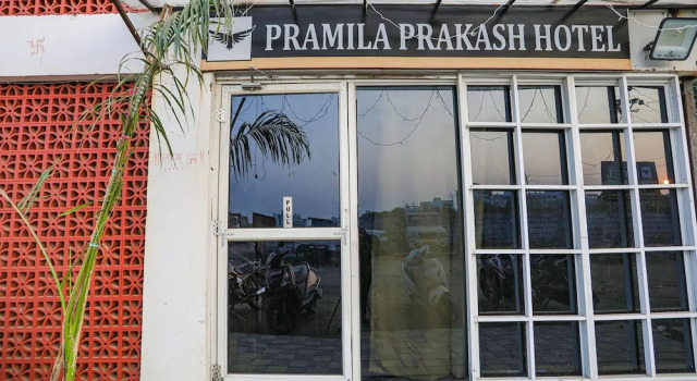 Fabexpress Pramila Prakash, Забронировать Отель Отели штата Махараштры 3 звезды, 3*