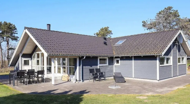 Коттедж Holiday Home Enebærvænget