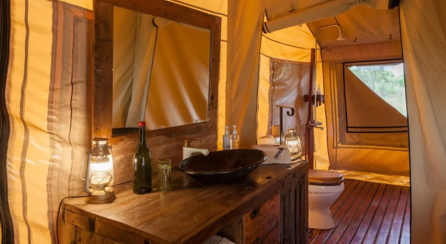 Семейный тент Baobab Tented Camp