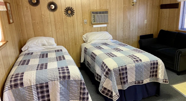 Betsie Riverside Resort, Prenota Resort Hotel resort a Michigan, Resort