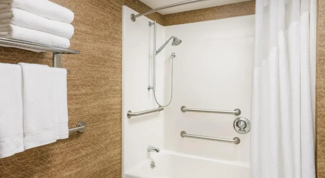Двухместный номер Standard Garner Hotel Brockton - Boston by IHG