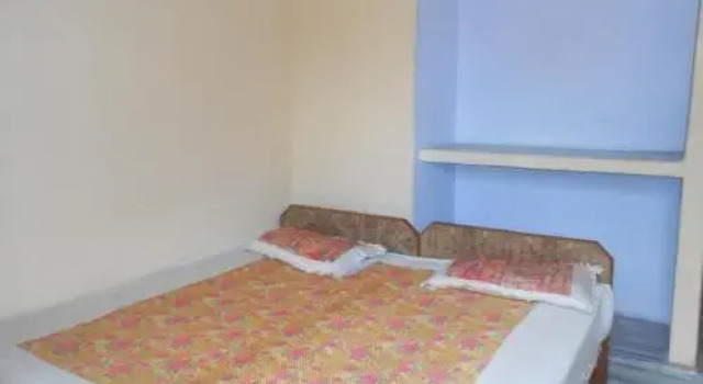 Maruti Guest House