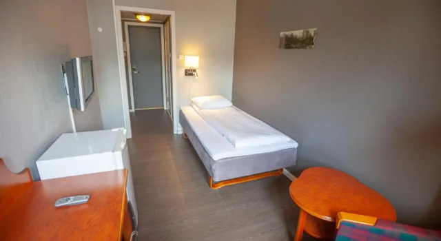 Одноместный номер Economy F2 Hotel