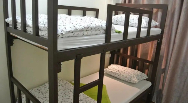 Кровать в общем номере First Inn On Nut - Hostel