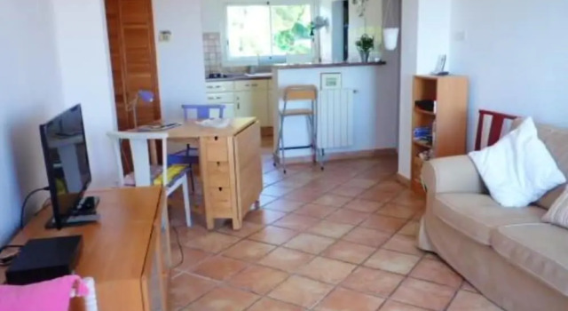 Apartment With one Bedroom in Toulon, With Wonderful sea View, Furnished Balcony and Wifi - 3 km From the Beach