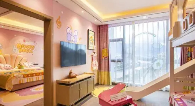 Suite 2 sypialnie Yuankun Hot Spring Hotel