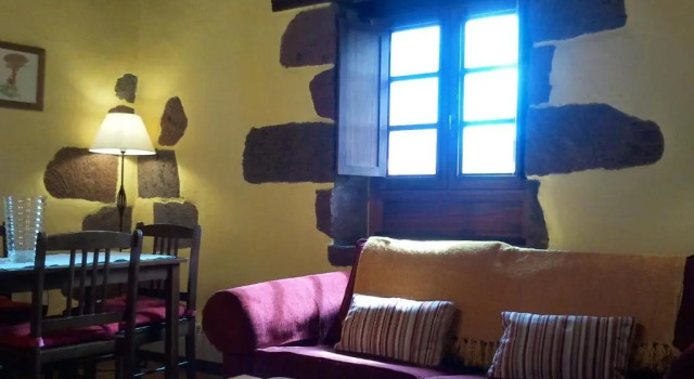 Коттедж c 1 комнатой Casa Rural Las Piedras