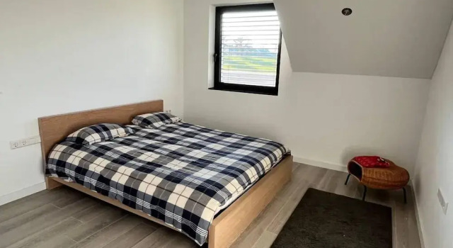 House - Sleeps 8 - Pets Ok - Garden - Parking