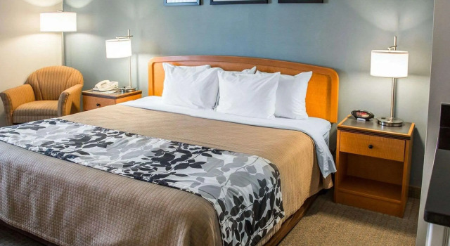 Двухместный номер Standard Sleep Inn & Suites Davenport - Quad Cities