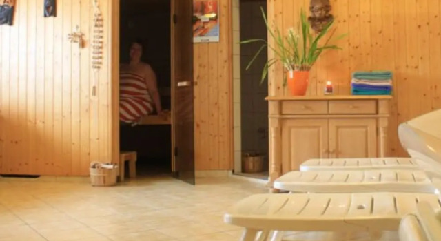 Landgasthof Fuchsbau, Book Hotel Ranis-Ziegenrück Thuringia