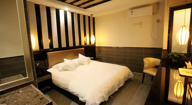 Qingmu Hotel Changzhou Shidaijin Street