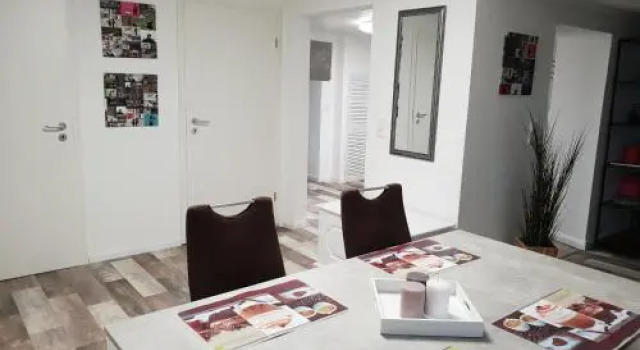 Ferienwohnung Lindenstraße 8L, 예약 호텔 플레세노 