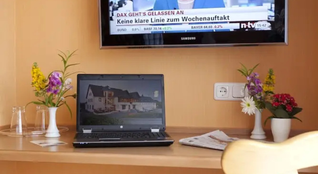 Трёхместный номер Standard Haus Hubertus