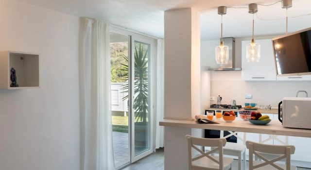 Villa Pietro 10 in Nisporto, Rezervovat Vila Hotely v Elba s parkováním, Parkování