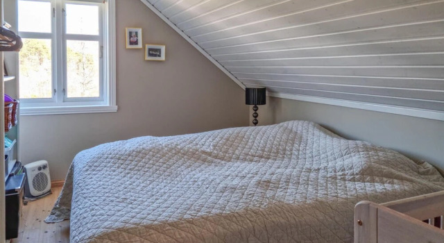 Beautiful Home in Mandal With 5 Bedrooms, Outdoor Swimming Pool and Wifi, Rezervovat Hotel Hotely v Southern Norway s bazénem, Bazén