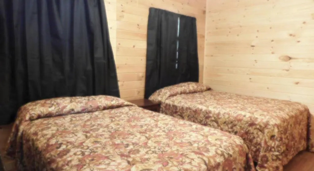 Трёхместный номер Standard Olympian Resort Motel