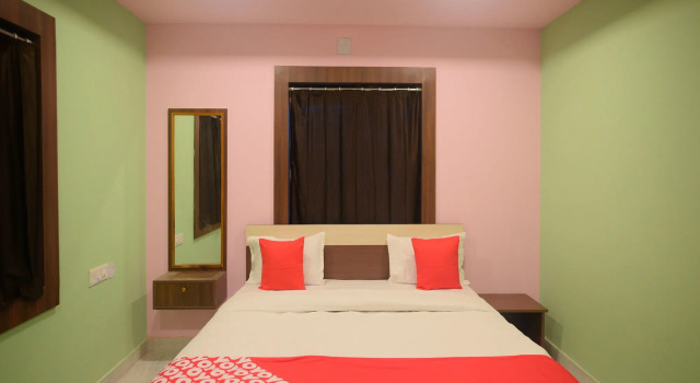 Capital O 14489 Hotel Aryan