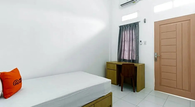 KoolKost Syariah At Perumnas Bumi Teluk Jambe - Minimum Stay 30 nights