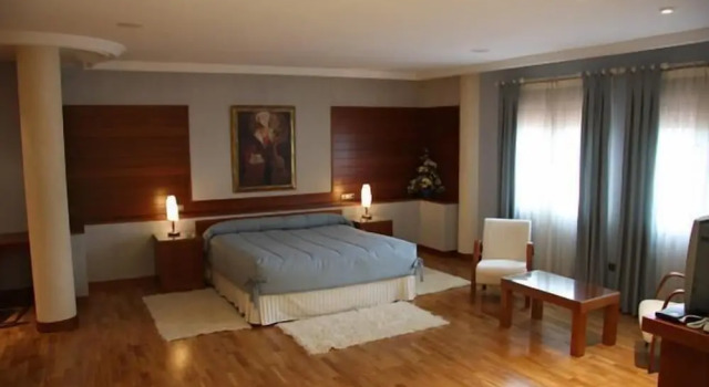 Люкс Deluxe Hotel Alameda
