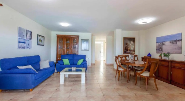 Коттедж ApartUP Canet Beachfront House