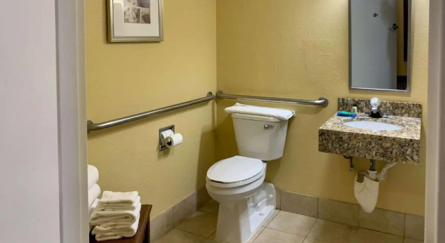 Двухместный номер Standard B&B Hotel Miami Airport