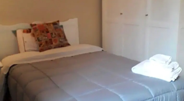 Reggiolacittàinvisibile B&B, Забронировать Отель Реджио-нелл-Эмилиа Эмилия-Романья, рядом с Кафедральный собор Реджо-Эмилия