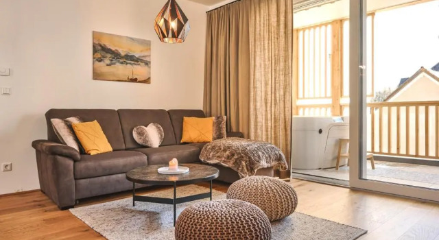 die Tauplitz Lodges - Alm Lodge A5 by AA Holiday Homes, Reserva ahora Hotel Tauplitz Ausseerland