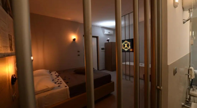 Номер Deluxe X Hotel