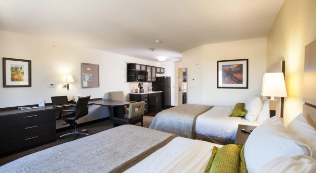 Четырёхместный люкс Candlewood Suites New Braunfels by IHG