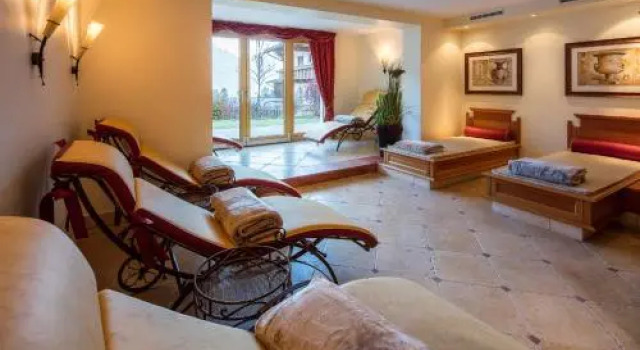 Appartements Dr. Schalber, Rezerwuj Apartament Hotele w Tyrol z parkingiem, Parking